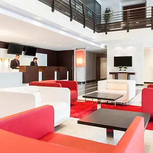 4* Otel Novotel Centre