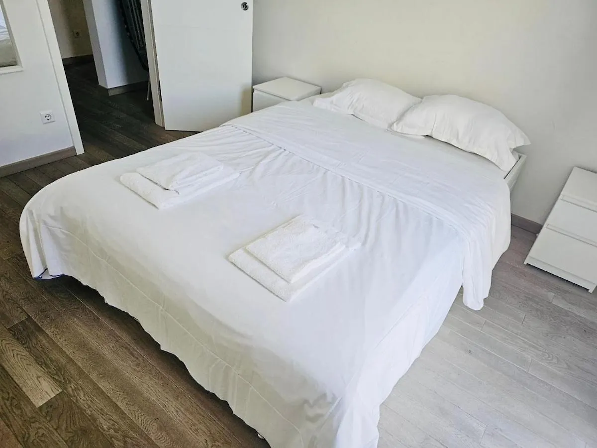 Apartamento Modern Two Bedrooms In City Center With A Private Parking Luxemburgo